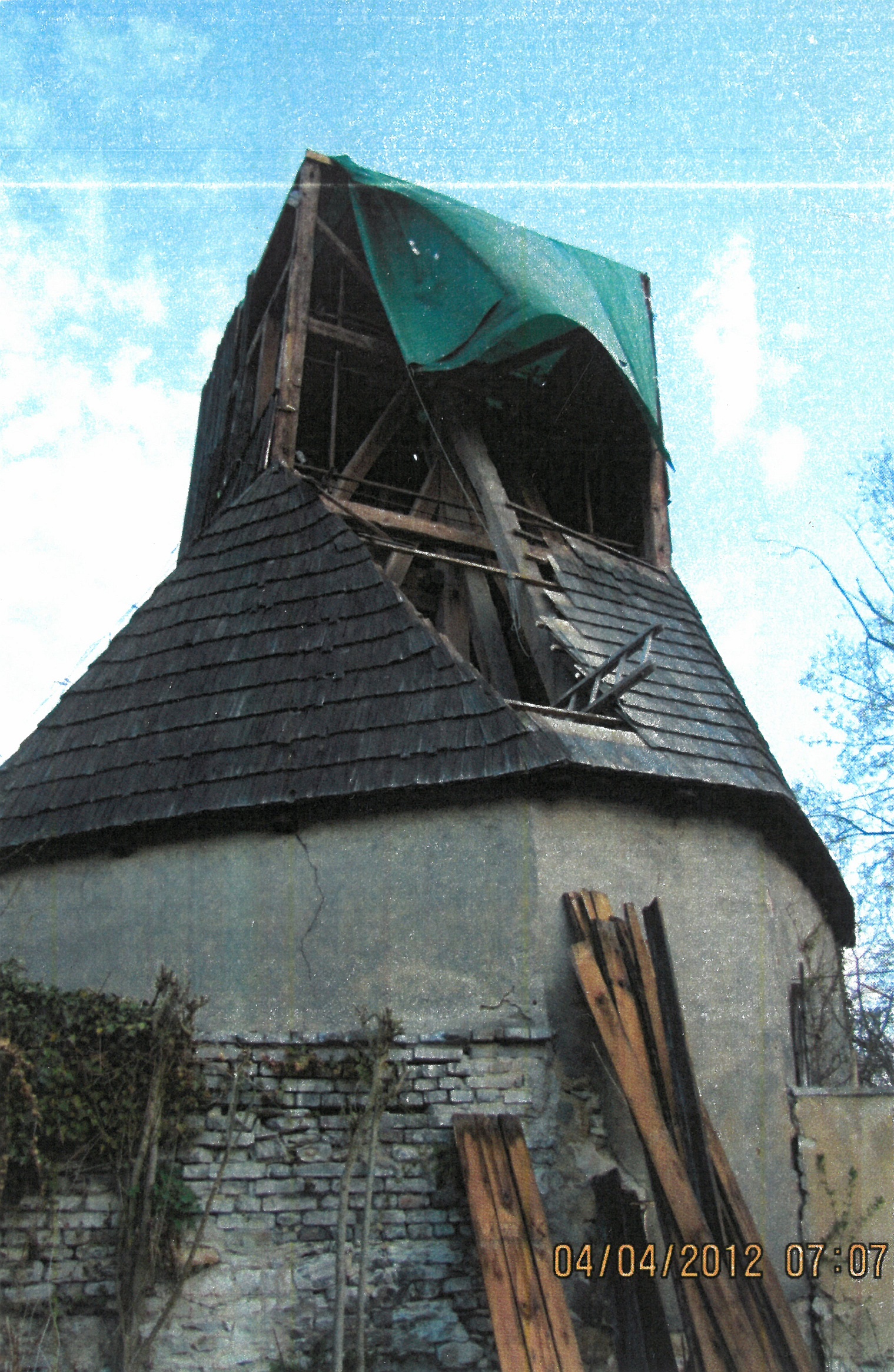 Oprava zvonice